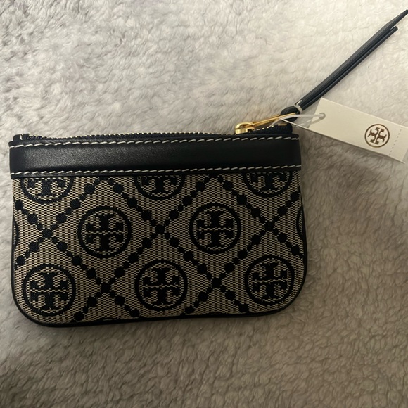 Tory Burch T Monogramed Jacquard Card Case - Picture 5 of 11